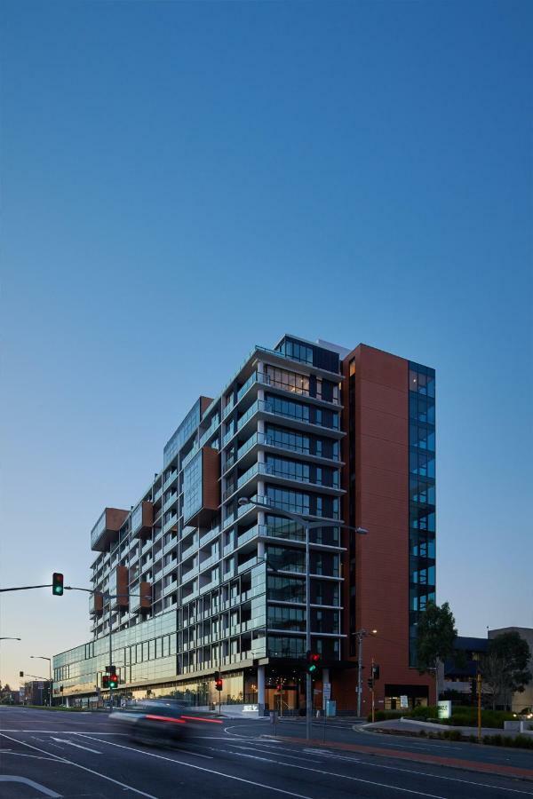 2 Bedrooms Apartment Doncaster Bagian luar foto
