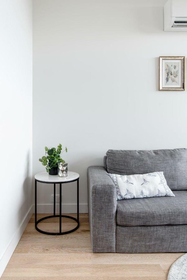 2 Bedrooms Apartment Doncaster Bagian luar foto